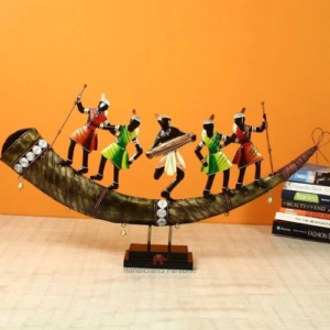 Handmade Iron Showpiece